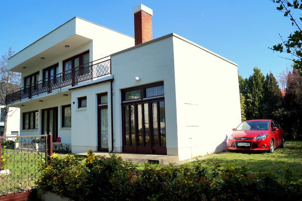 Sophie'S Guesthouse Siofok Ngoại thất bức ảnh