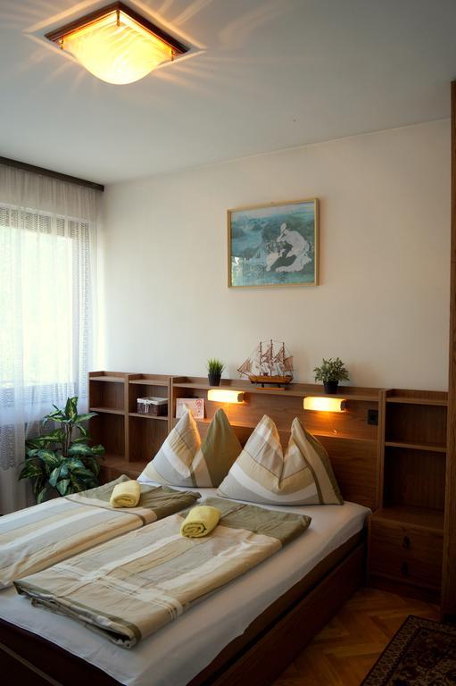 Sophie'S Guesthouse Siofok Ngoại thất bức ảnh